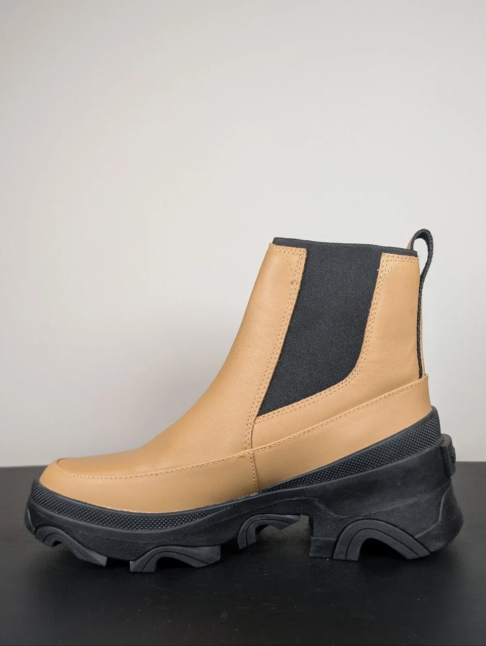 Sorel Brex Waterproof Platform Chelsea Boots Tawny Buff Tan Leather Womens 8